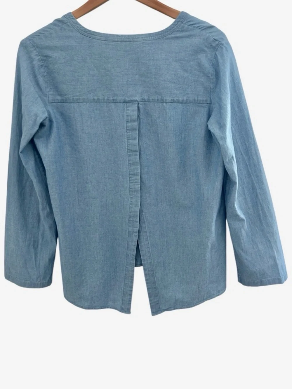 Theory Ophelia Chambray Split Back Blouse Size Small